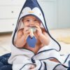 Vertbaudet Baby Set aus Kapuzenbadetuch & Waschhandschuh „Pinguin“ Oeko-Tex
