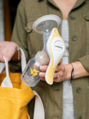 Medela Hand-Milchpumpe „Harmony Flex“ MEDELA